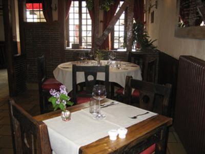 фото отеля Hotel Restaurant Le Cheval Blanc