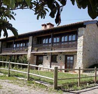 фото отеля Apartamentos Rurales La Torea Grado