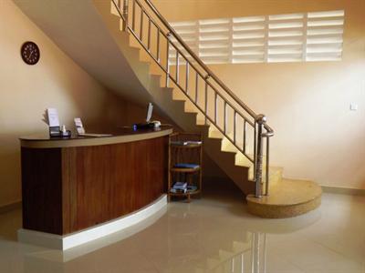 фото отеля Kampot Riverside Hotel