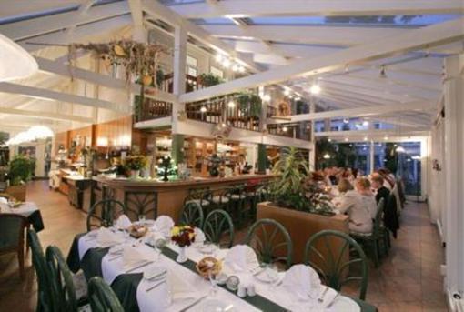 фото отеля Hotel Gruner Baum