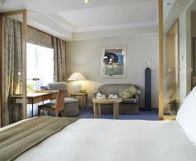 фото отеля Metropolitan Hotel Athens