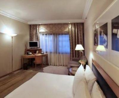 фото отеля Metropolitan Hotel Athens