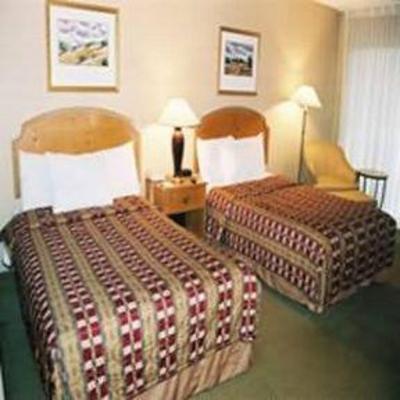 фото отеля SilverWood Hotel & Conference Center