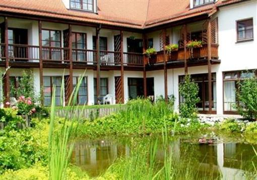 фото отеля Hotel Am Mühlbach Ottobeuren
