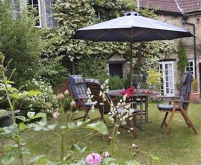 фото отеля Teasle Holiday Cottage Bradford-on-Avon