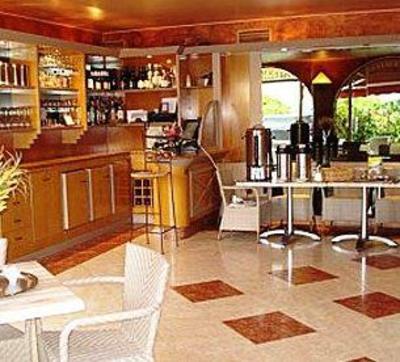 фото отеля Le Kalliste Hotel Serra-di-Ferro
