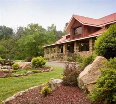 фото отеля Hilltop Manor Bed & Breakfast