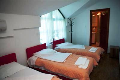 фото отеля Guest Accommodation Oasis