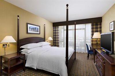 фото отеля Sheraton Park Hotel at the Anaheim Resort