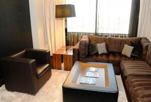 фото отеля Indys Hotel Condominiums
