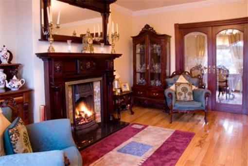 фото отеля Killererin House B&B