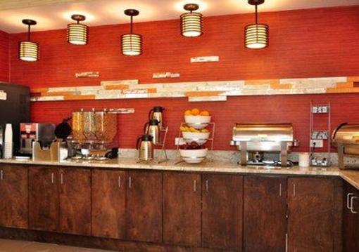 фото отеля Comfort Suites Natchitoches Hayes Ave