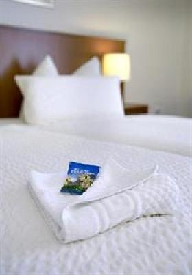 фото отеля Hotel Hafen-Buesum