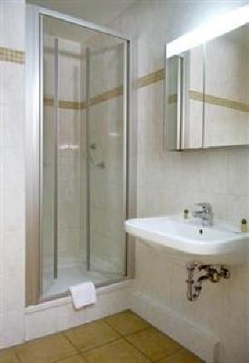 фото отеля Hotel Hafen-Buesum