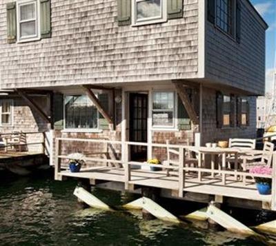 фото отеля Cottages at Boat Basin