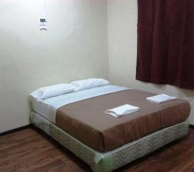 фото отеля Iskandar Sinsuran Homestay