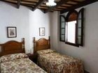 фото отеля Hostal Santa Catalina Conil de la Frontera