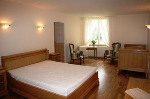 фото отеля Chambre d'Hotes Le Val Du Chapelain