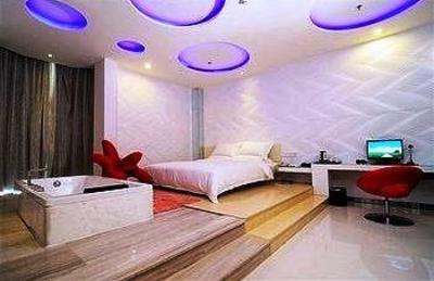 фото отеля Gelin Chuntian Hotel