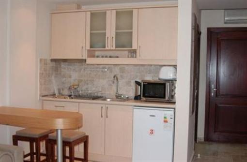 фото отеля Villanaz Apart Hotel