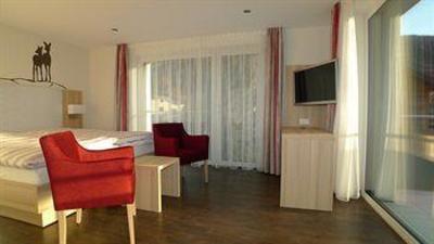 фото отеля Hotel Astoria Ulrichen