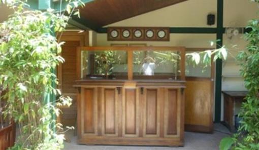 фото отеля Safari Hip Hostel