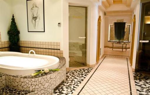 фото отеля The Himmlisch Wohlfuhlen Hotel Ischgl