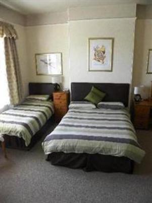 фото отеля New Road Guest House Chippenham