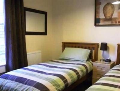 фото отеля New Road Guest House Chippenham