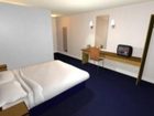 фото отеля Travelodge Chippenham Leigh Delamere Eastbound