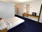 фото отеля Travelodge Chippenham Leigh Delamere Eastbound