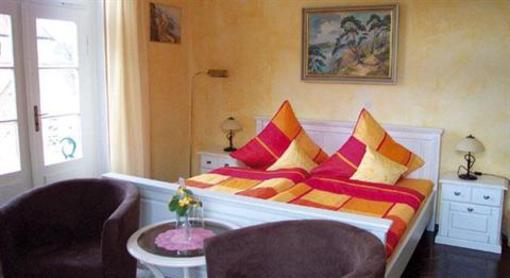 фото отеля Hotel Pension Waldcafe St. Georg