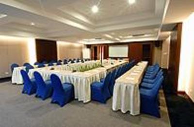 фото отеля Manado Quality Hotel