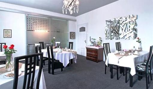 фото отеля Hotel zur Post am Prinzenplatz