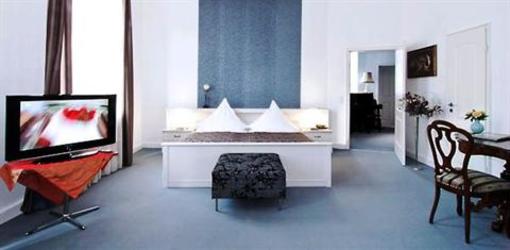фото отеля Hotel zur Post am Prinzenplatz