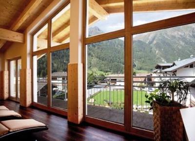 фото отеля Alpenblick Hotel Langenfeld