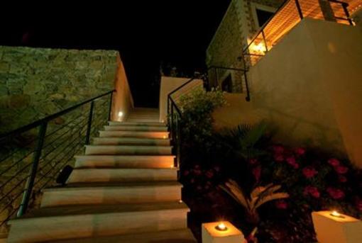 фото отеля Roussa Village Hotel Sitia