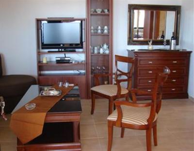 фото отеля Roussa Village Hotel Sitia