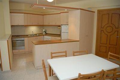 фото отеля Niki Hotel Apartments