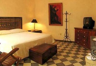 фото отеля Trocadero Suites Guadalajara