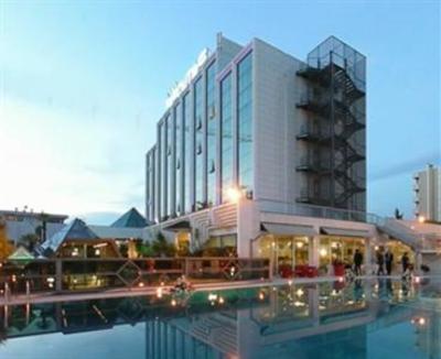 фото отеля Hotel Executive Calabria Tirrenica