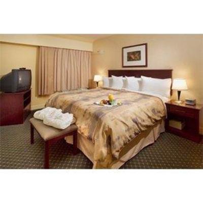 фото отеля Chateau Nova Hotel & Suites