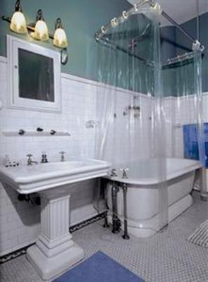 фото отеля A Kingston B&B At The Thomas L. Southwick House