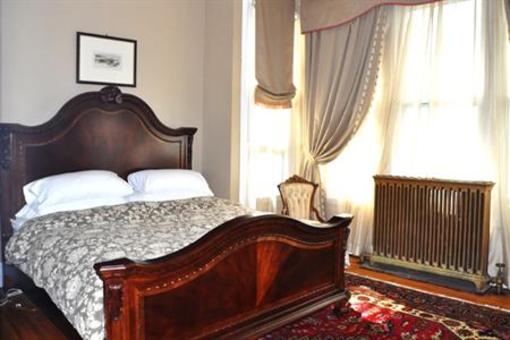 фото отеля A Kingston B&B At The Thomas L. Southwick House