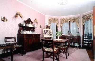 фото отеля Newport Rose Cottage Bed & Breakfast