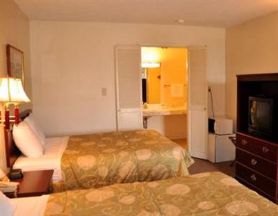 фото отеля Country Squire Inn & Suites