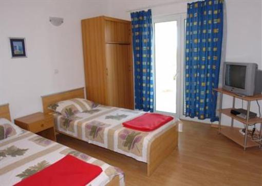 фото отеля Apartmani Dvorski