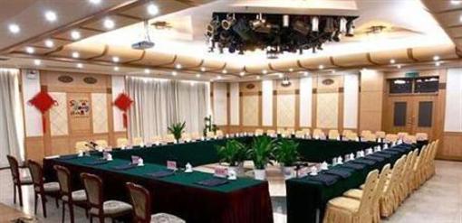 фото отеля Chang Run Hotel
