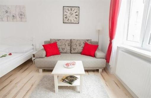 фото отеля Traditional Apartments Vienna Tav City