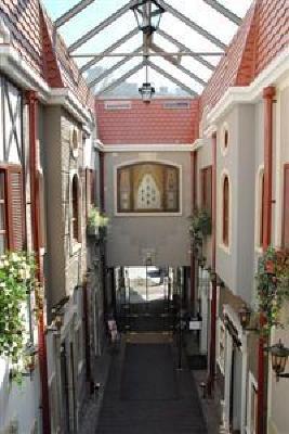 фото отеля Golden Garden Boutique Hotel